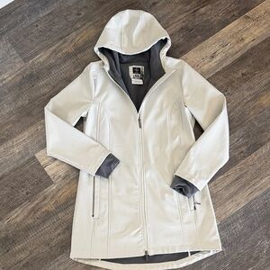 Kyodan Women's Cream Hooded Jacket